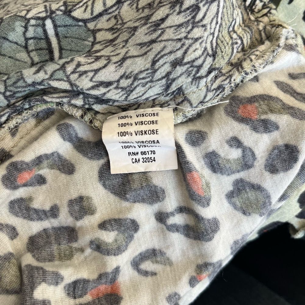 Anthropologie Blank London Sibley Top Green
Floral Animal Print Balloon Sleeve S - Picture 4 of 4